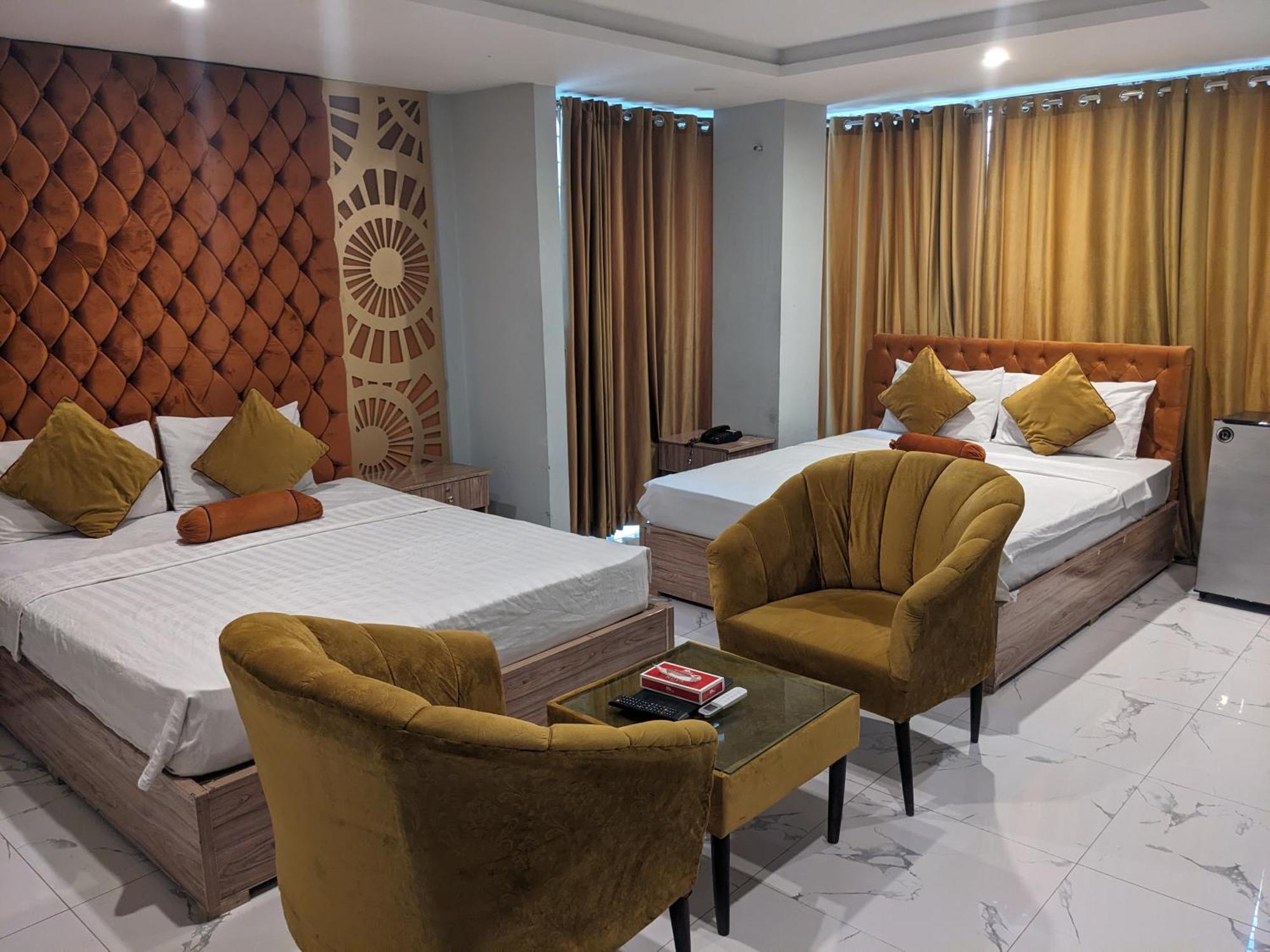 Nueva Hotel Islamabad Exterior photo